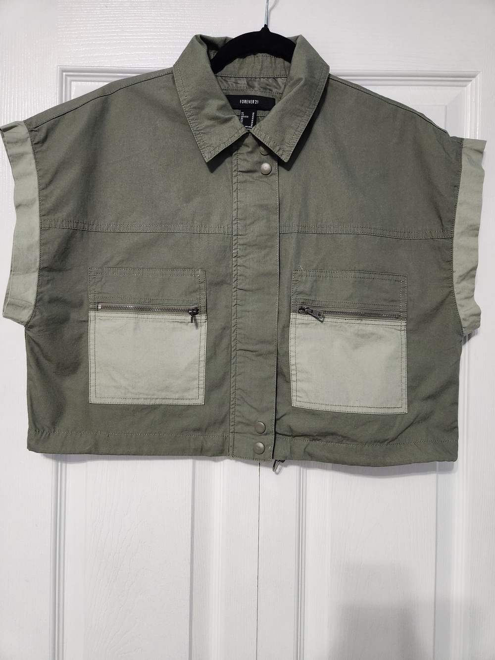 Forever 21 Olive Green Crop Shirt Jacket - M